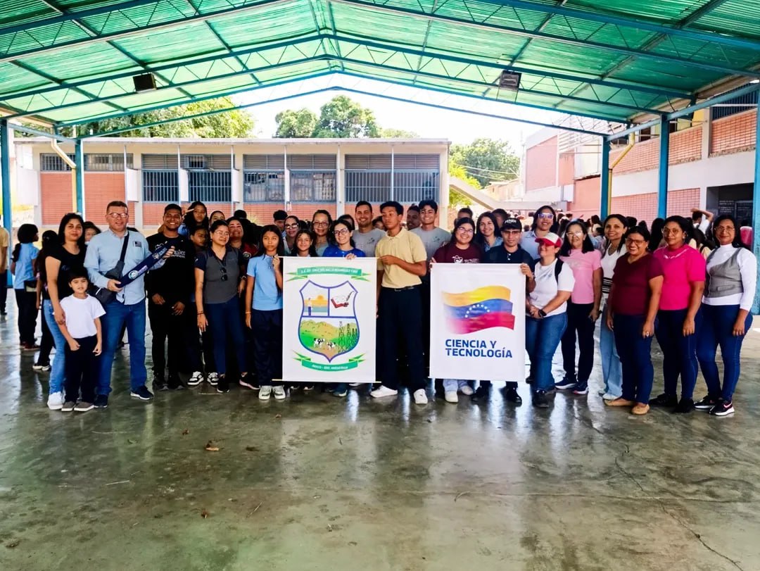 Programa Nacional Semilleros Científicos llegó al Complejo Educativo Dr. Cruz del Valle Rodríguez de Anzoátegui