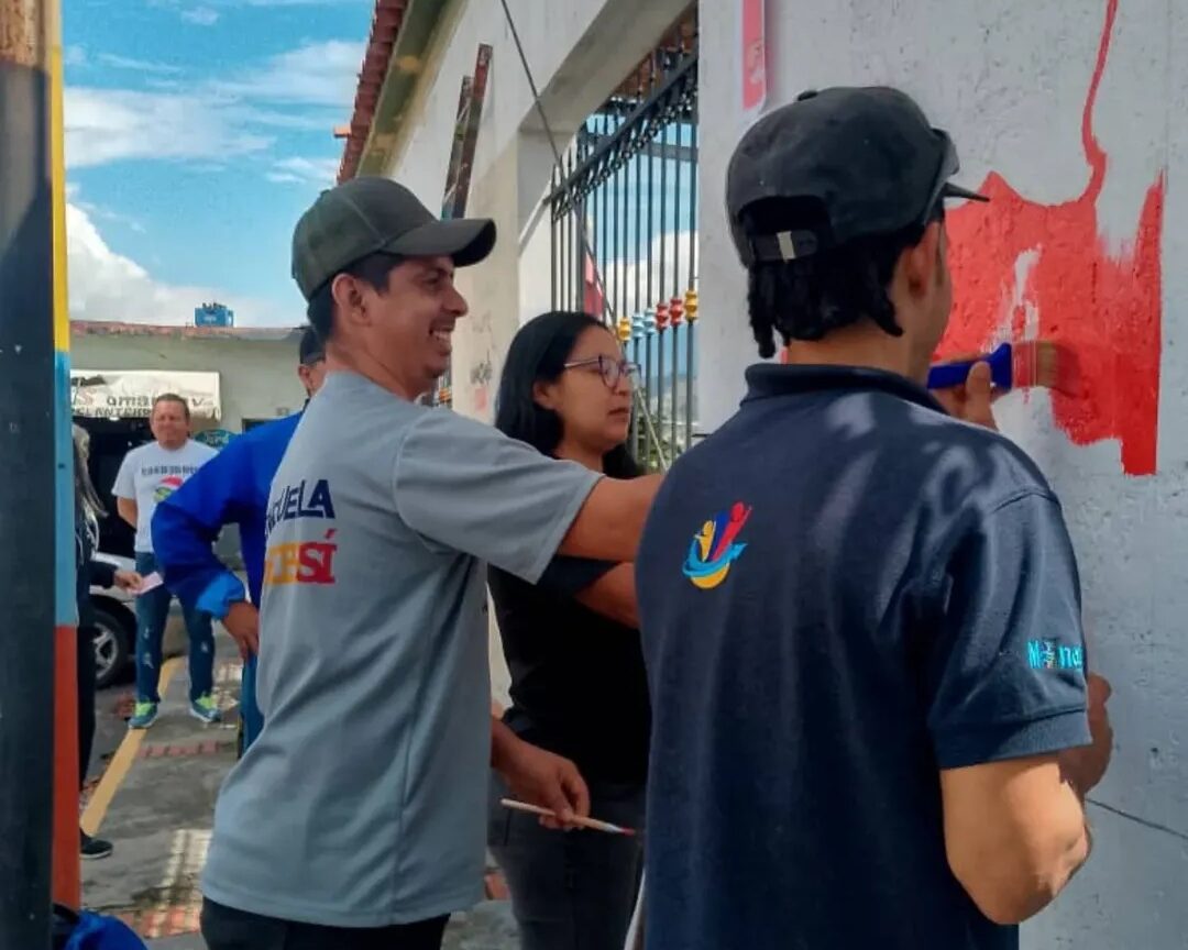 Mérida | Facilitadores de Infocentro exigen liberación del presidente Maduro con jornada de arte y resistencia