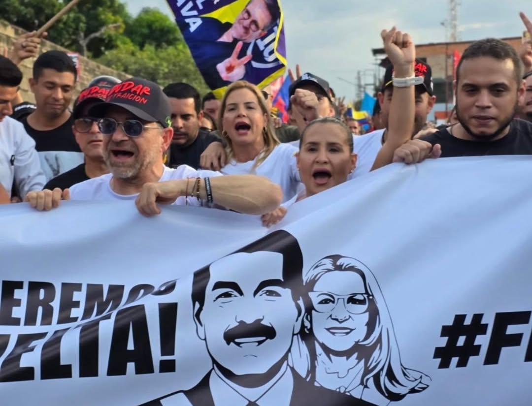 ¡Los queremos de vuelta!: Sector científico de Bolívar y Carabobo exigen liberación de Nicolás Maduro y Cilia Flores