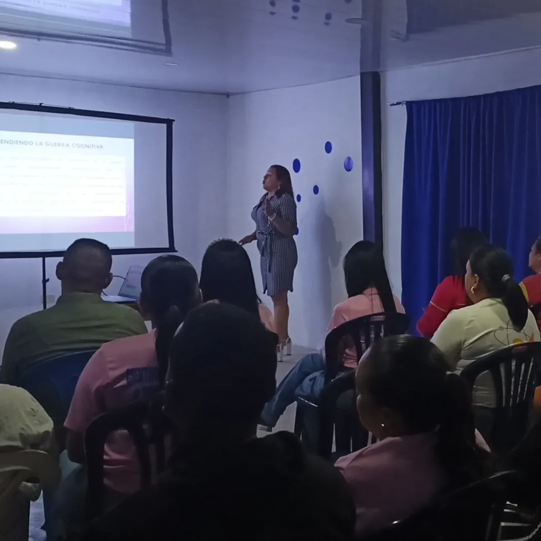 Mujeres en la Ciencia en Delta Amacuro analizan impacto de la guerra cognitiva