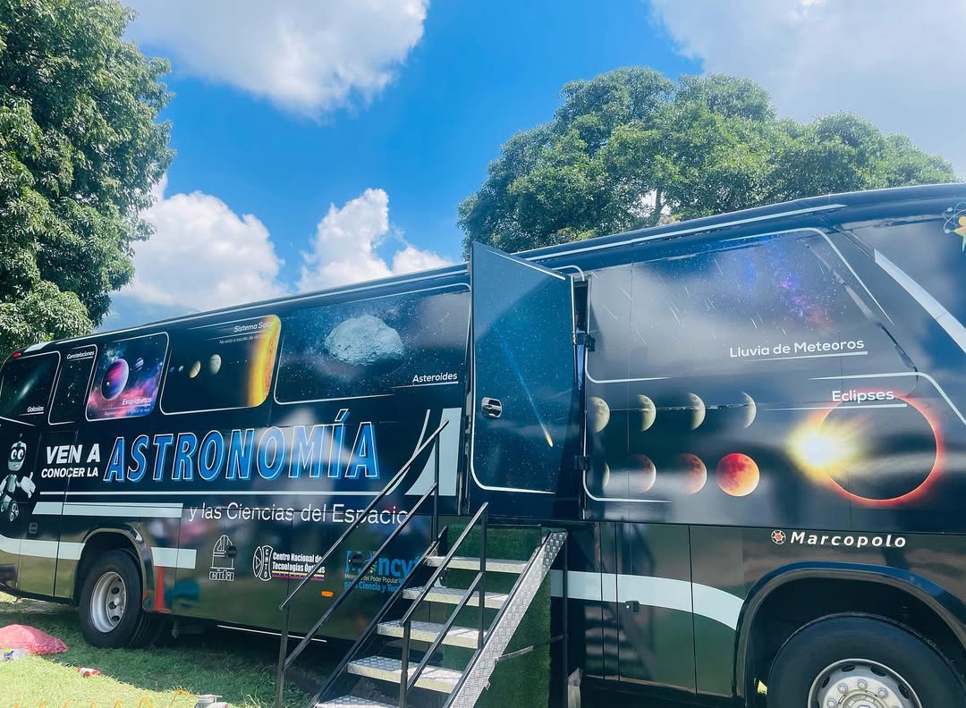 Mérida | Niños y niñas de Tovar se acercarán a la astronomía a través del Astrobús