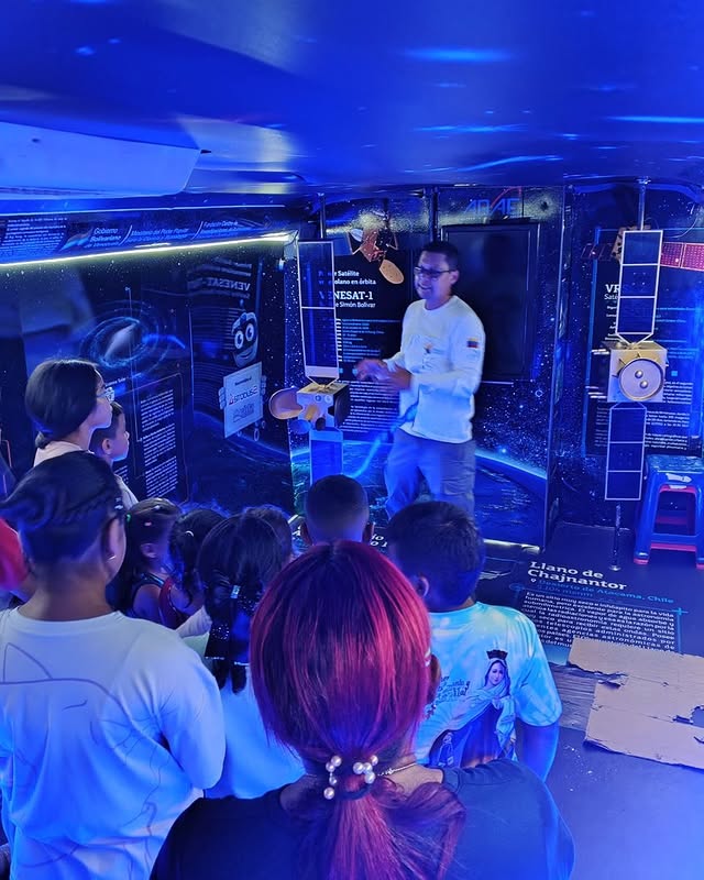 Cidata inicia actividades en Mérida con recorridos en Astrobús