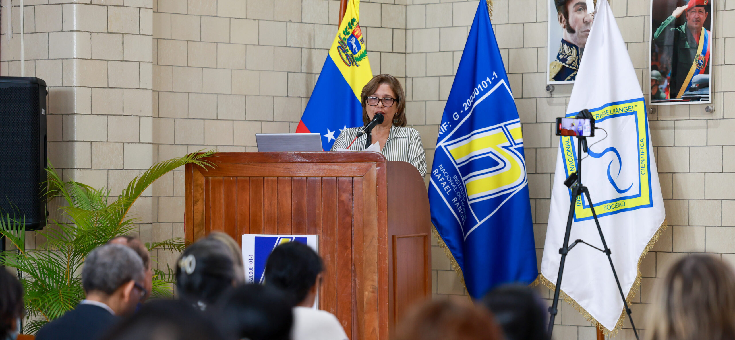 Dra. Luisana Melo invita a hacer ciencia con conciencia y con perspectiva de género