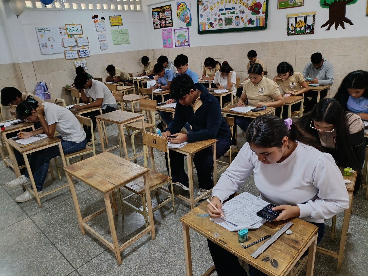 Más de 400 estudiantes anzoatiguenses participan en las Olimpiadas de Astronomía 2026