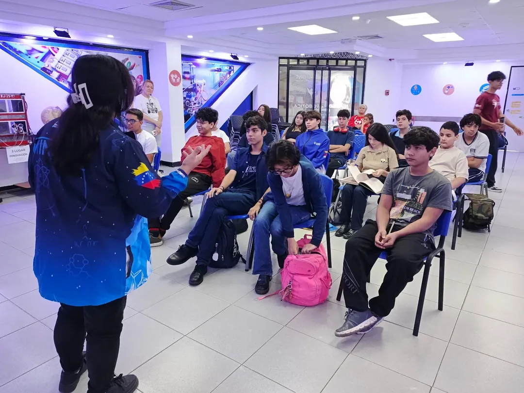 Estudiantes zulianos se preparan para las II Olimpiadas Venezolanas de Astronomía