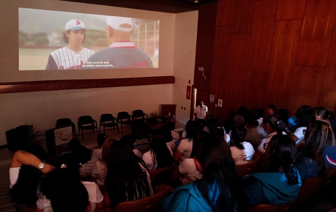 Yaracuy | Movimiento Mujeres de las Ciencias y las Tecnologías sellan compromiso en defensa de la patria