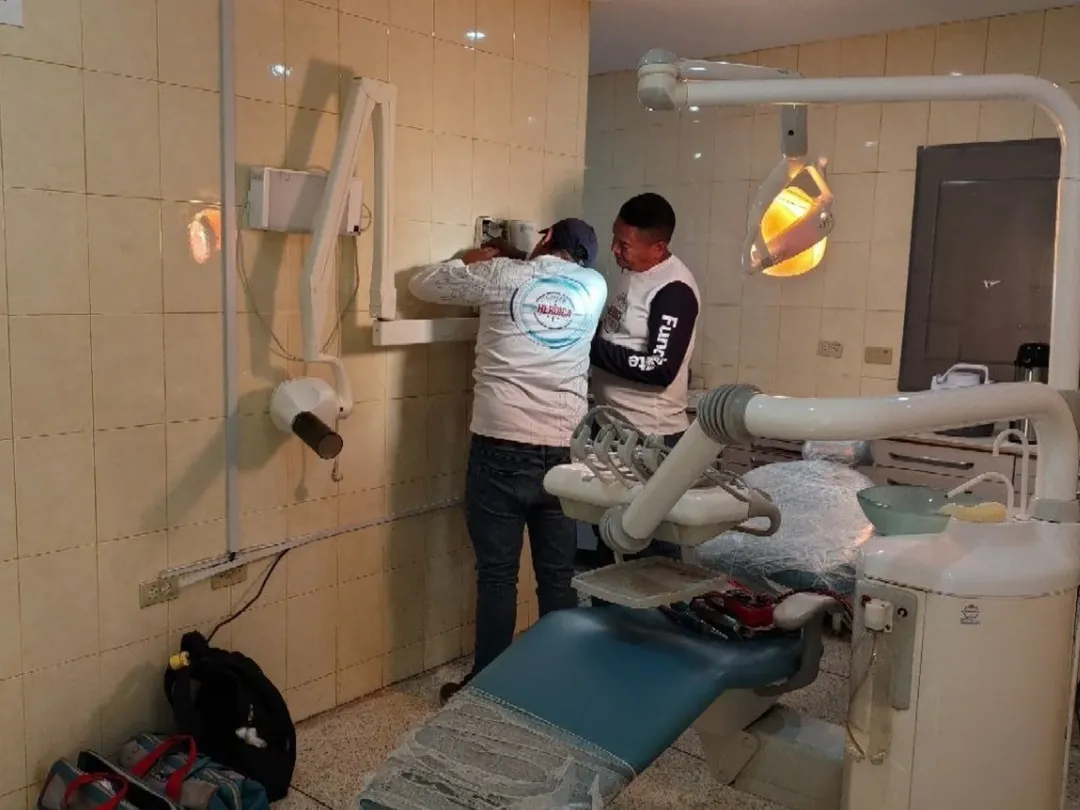 Cayapa Heroica realiza abordaje en el Centro Odontológico Misión Sonrisa del estado Sucre