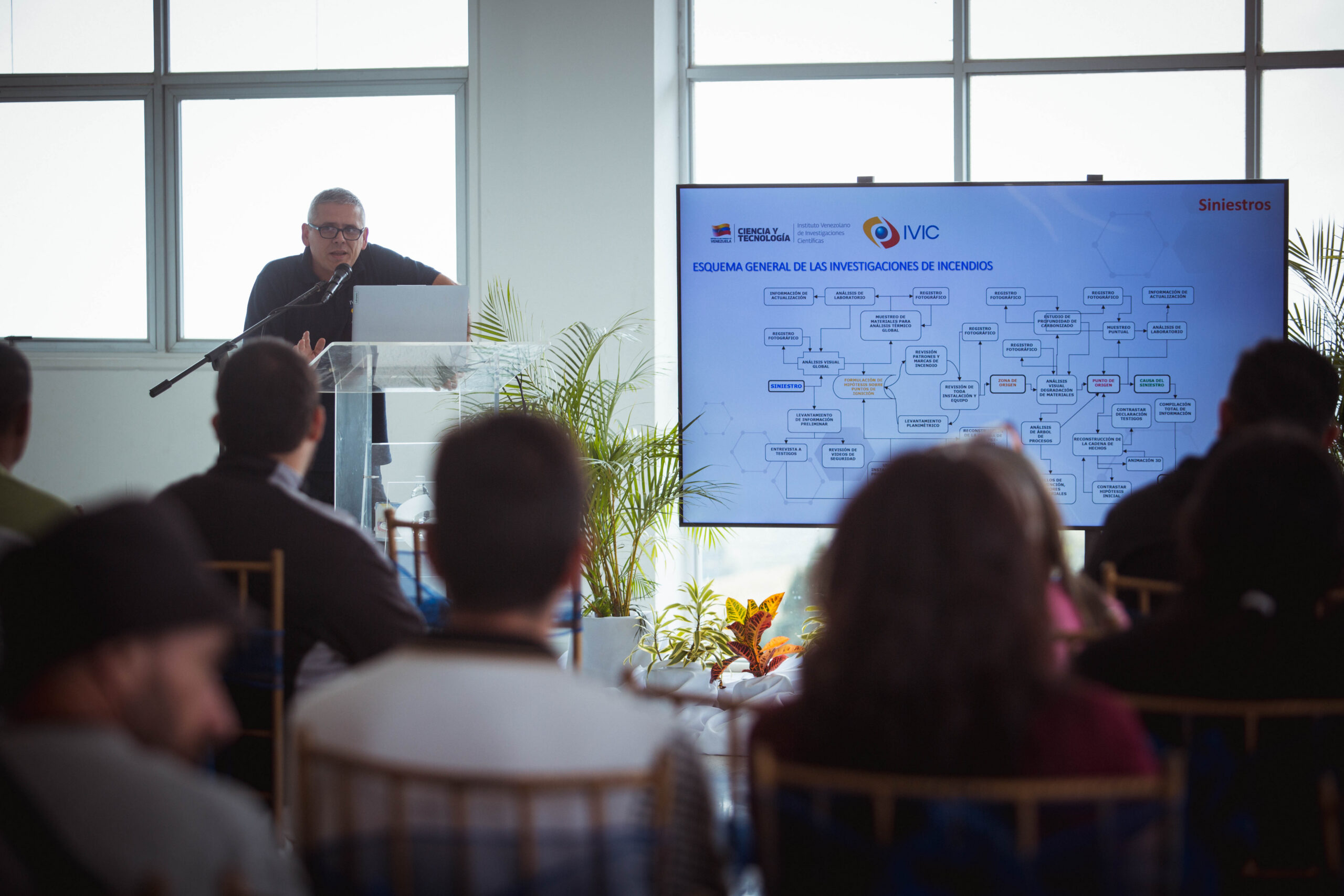 Dos miradas de la ciencia entre lo técnico y lo cultural