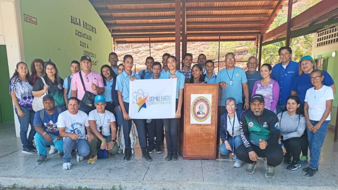Más de 200 estudiantes de El Tacal se integran al Plan Territorial Semilleros Científicos en Sucre