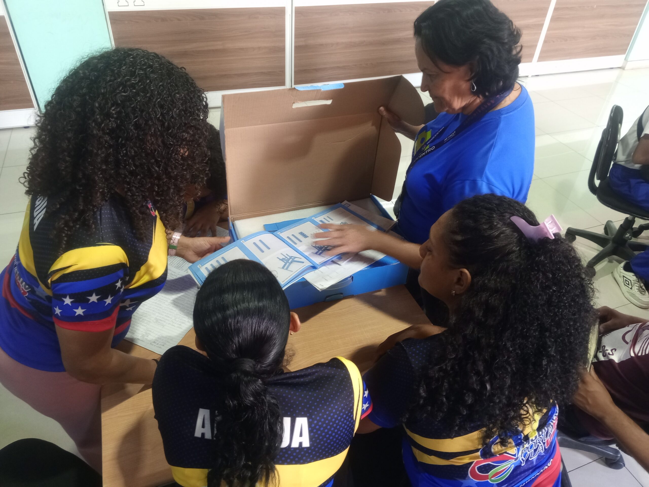 Docentes de Aragua se preparan para enseñar la tecnología del futuro