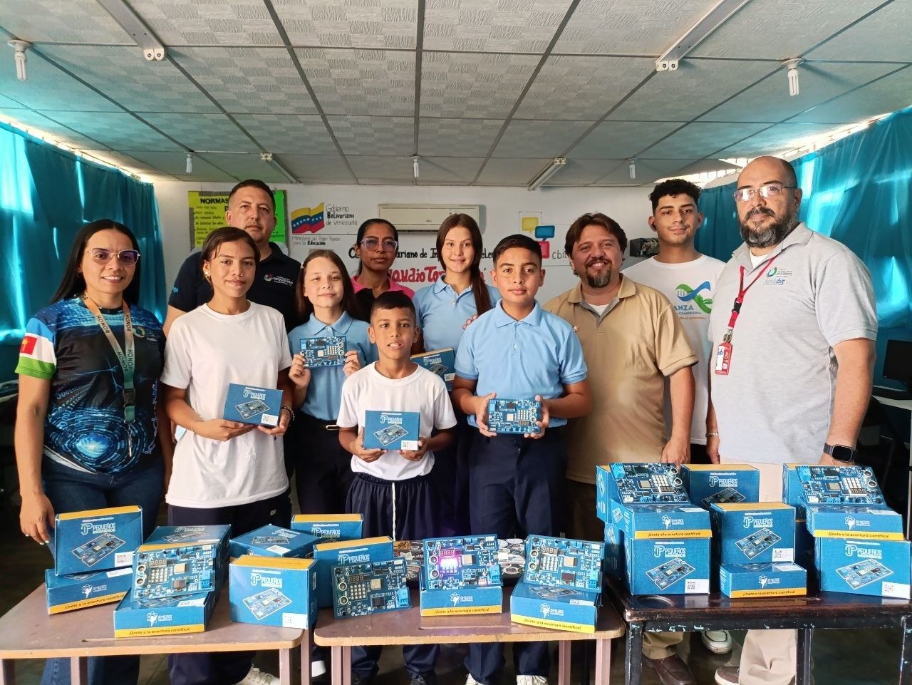 Mincyt masifica el acceso a la ciencia con entrega de kits Pequeños Ingenieros en Barinas
