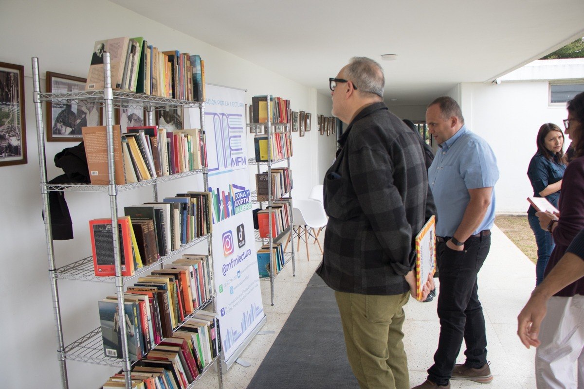 El IVIC rescata el poder de las letras a través de la gran feria del libro