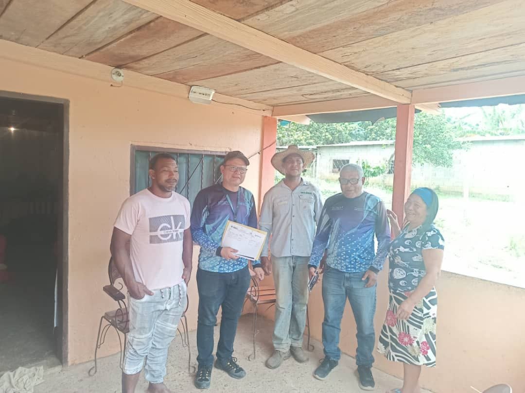 Gobierno Bolivariano acompaña a productores de Bolívar con entrega de semillas de maíz