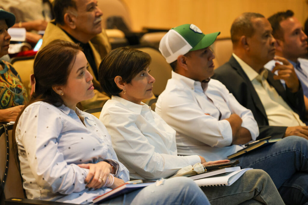 Diputados participan en jornada de formación sobre Pensamiento Bolivariano Gabriela Jiménez