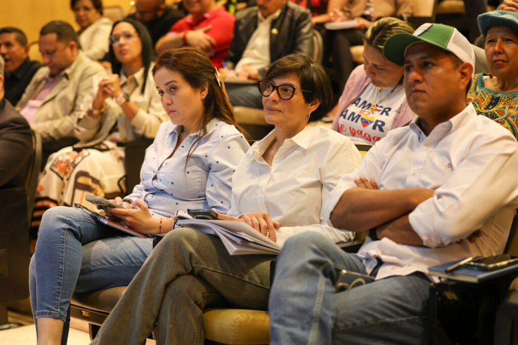 Diputados participan en jornada de formación sobre Pensamiento Bolivariano Gabriela Jiménez