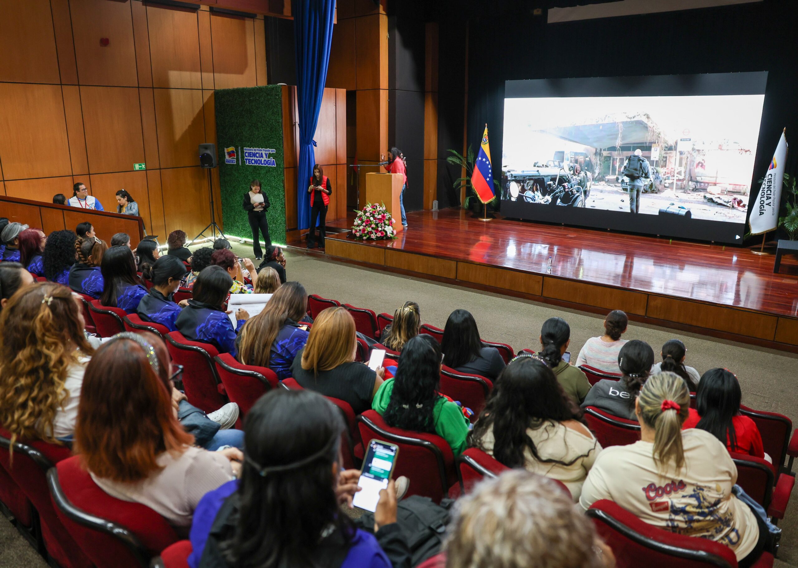 Mincyt conmemora Día Internacional de la Mujer con cine foro sobre luchas históricas