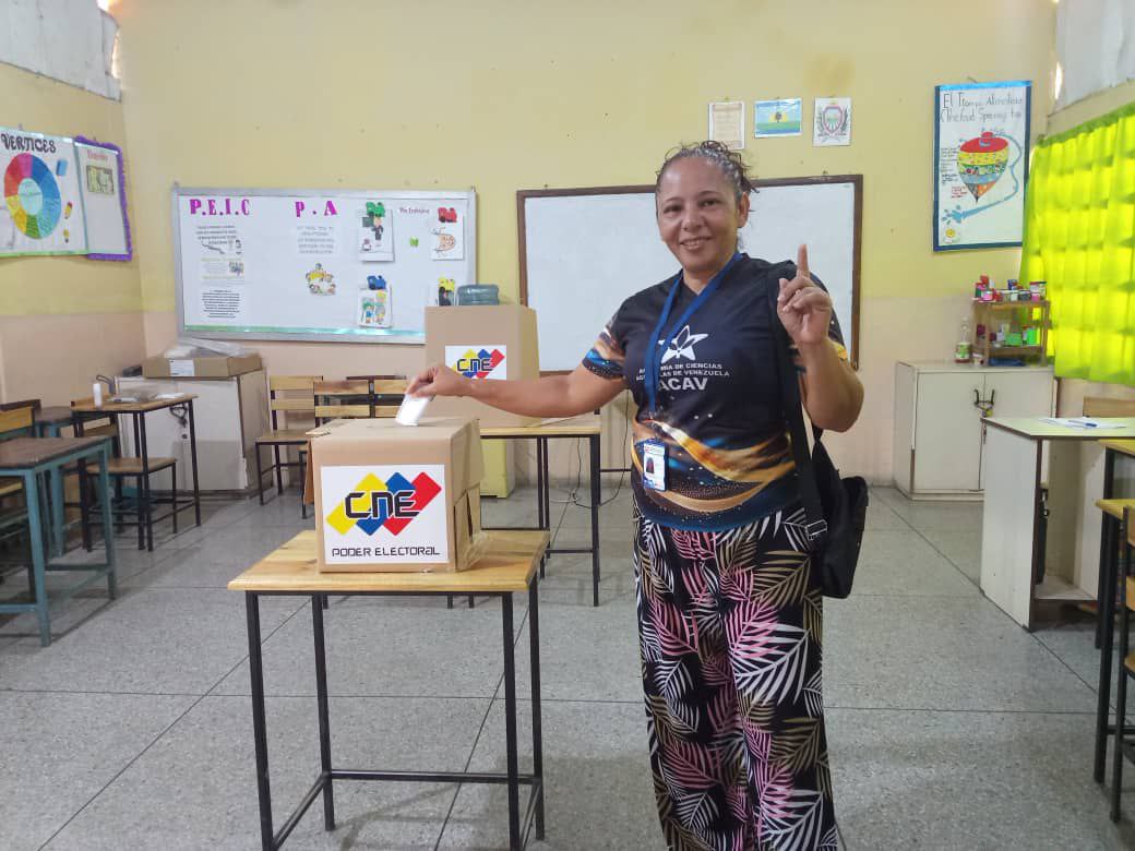 Comunidad científica venezolana participa en Consulta Popular Nacional 2026