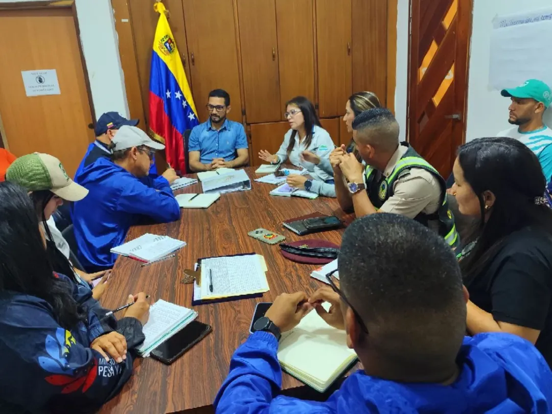 Mincyt y Minec articulan estrategias científicas para proteger la biodiversidad marina