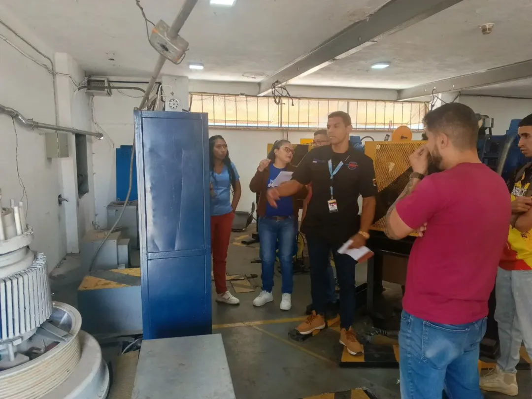 Miranda | Brigadistas del Plan Nacional Cayapa Heroica evalúan sistemas de salud en el Victorino Santaella