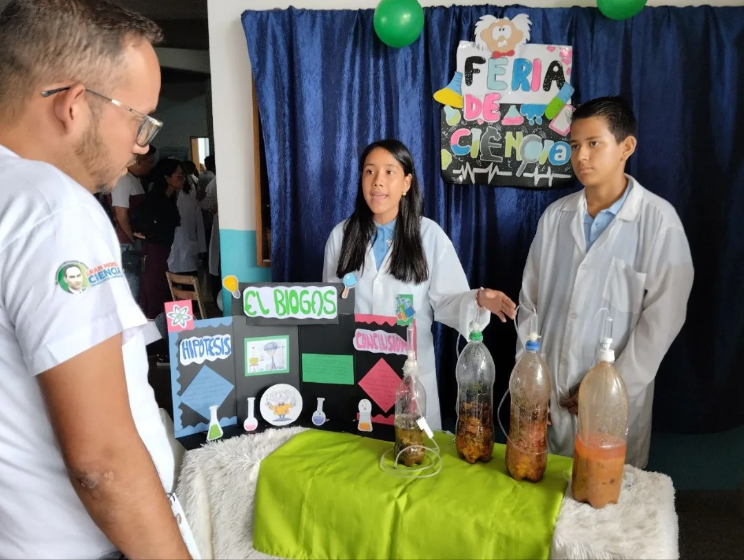 Feria Ciencia con Conciencia cierra con la presentación de más de 50 proyectos en el Complejo Educativo José María Vargas de Mérida