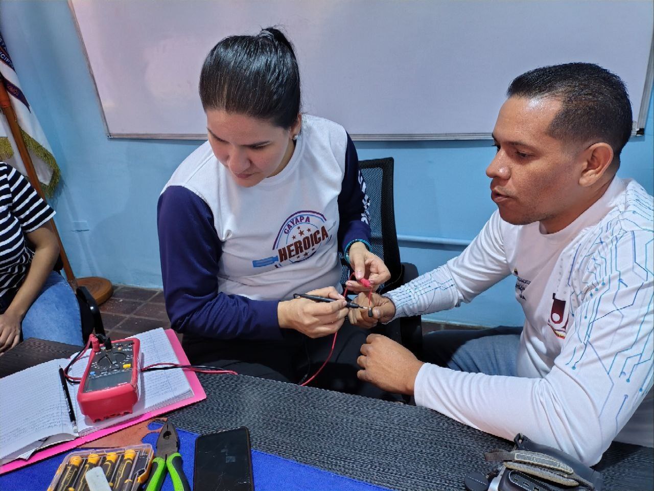 Cayapa Heroica recupera equipos tecnológicos de Protección Civil en Cumaná