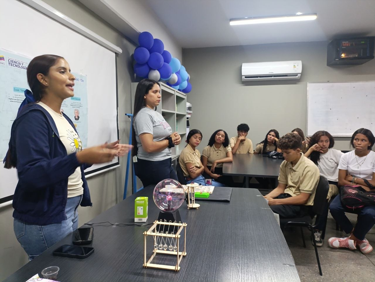 Realizan jornada de masificación del conocimiento científico dirigida a jóvenes de Cumanacoa
