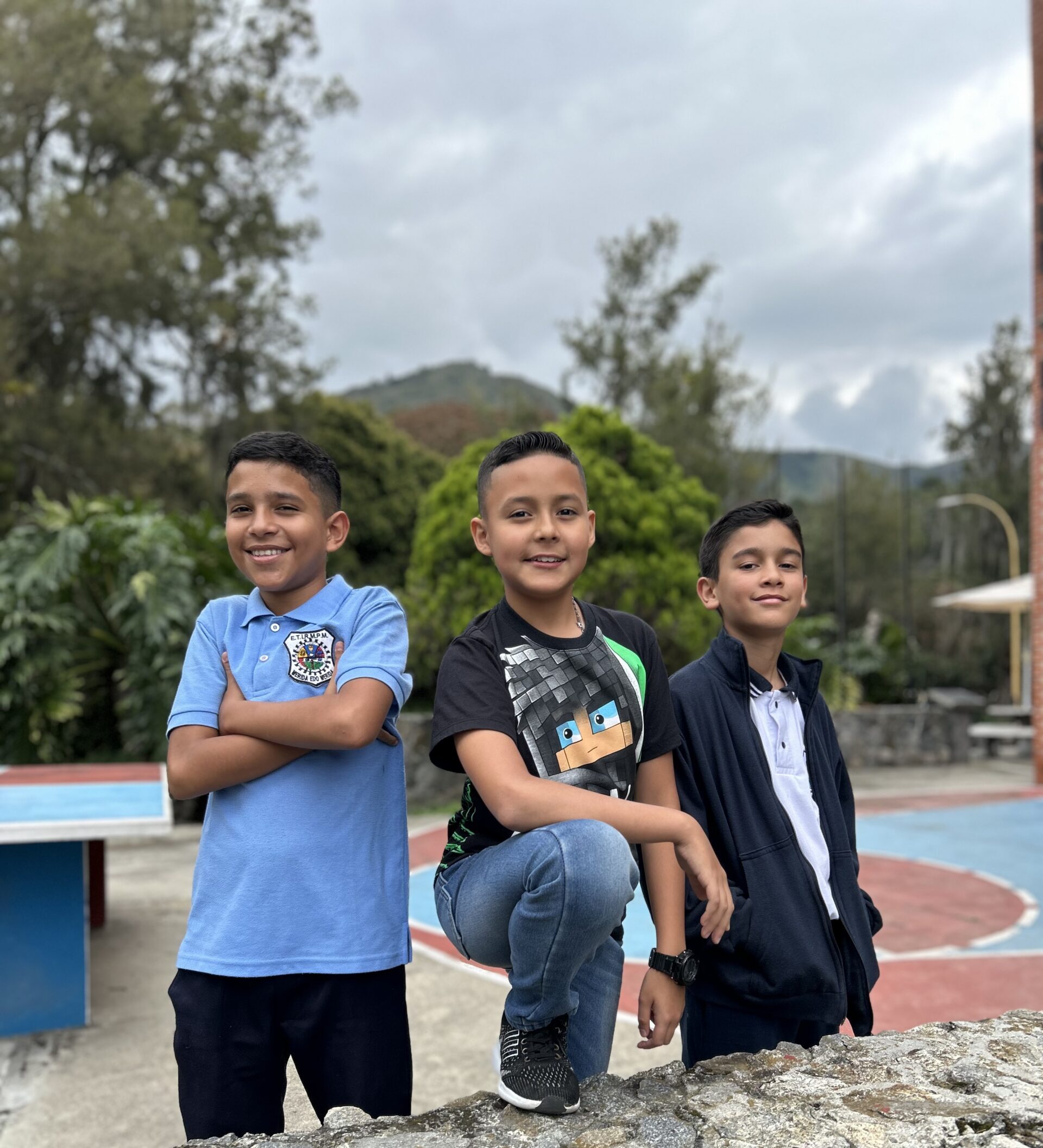 Niños del Programa Nacional Semilleros Científicos desarrollan prototipo de robótica para automatizar la afinación de instrumentos de cuerda