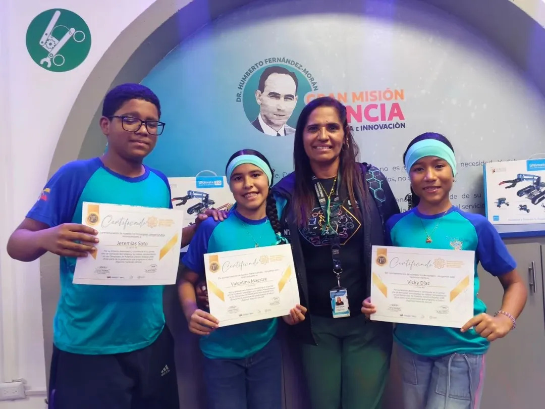 Semilleros Científicos de Anzoátegui reciben reconocimientos por su excelencia