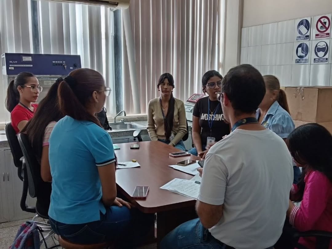 Universitarios de Yaracuy visitan División de Biotecnología de Fundación Ciepe