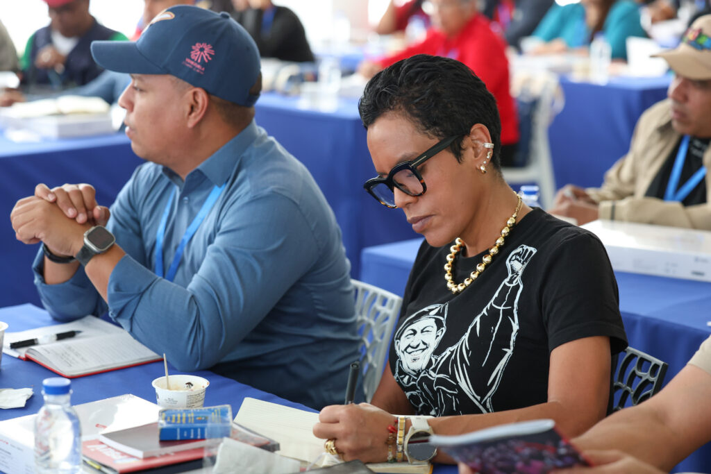 Militantes del PSUV, IVIC