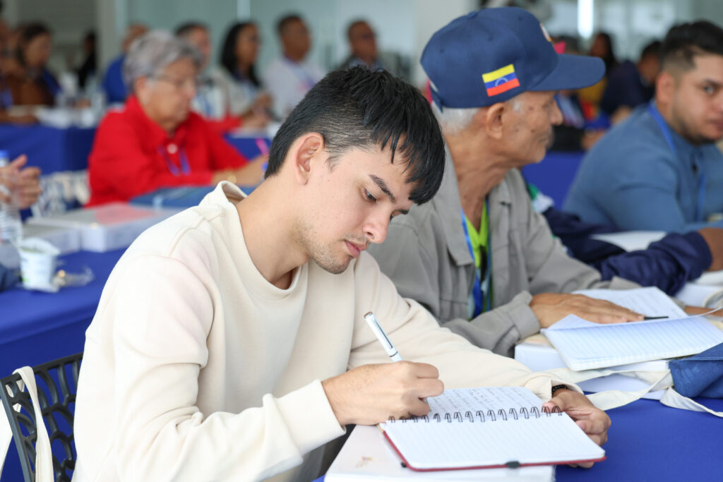 Militantes del PSUV, IVIC