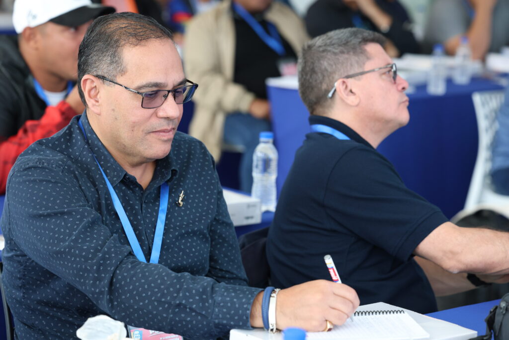 Militantes del PSUV, IVIC