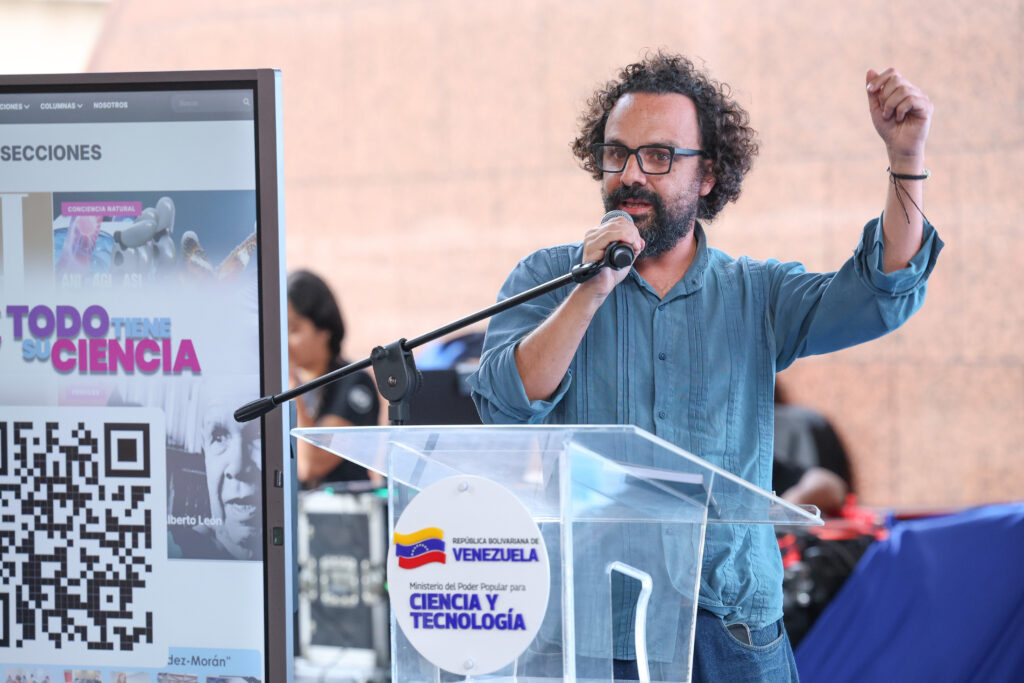 bautizo libro, Danmarys Hernández, Mercedes Chacín, Ana Cristina Bracho, Reinaldo González