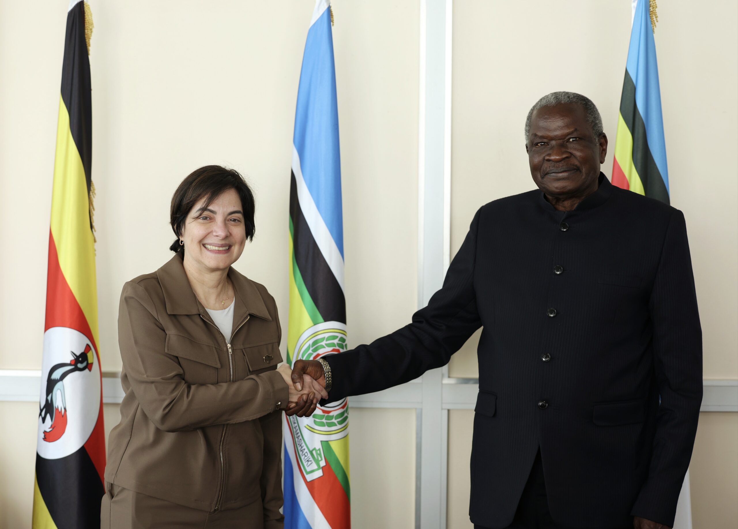 Delegación venezolana arriba a Uganda para fortalecer cooperación estratégica