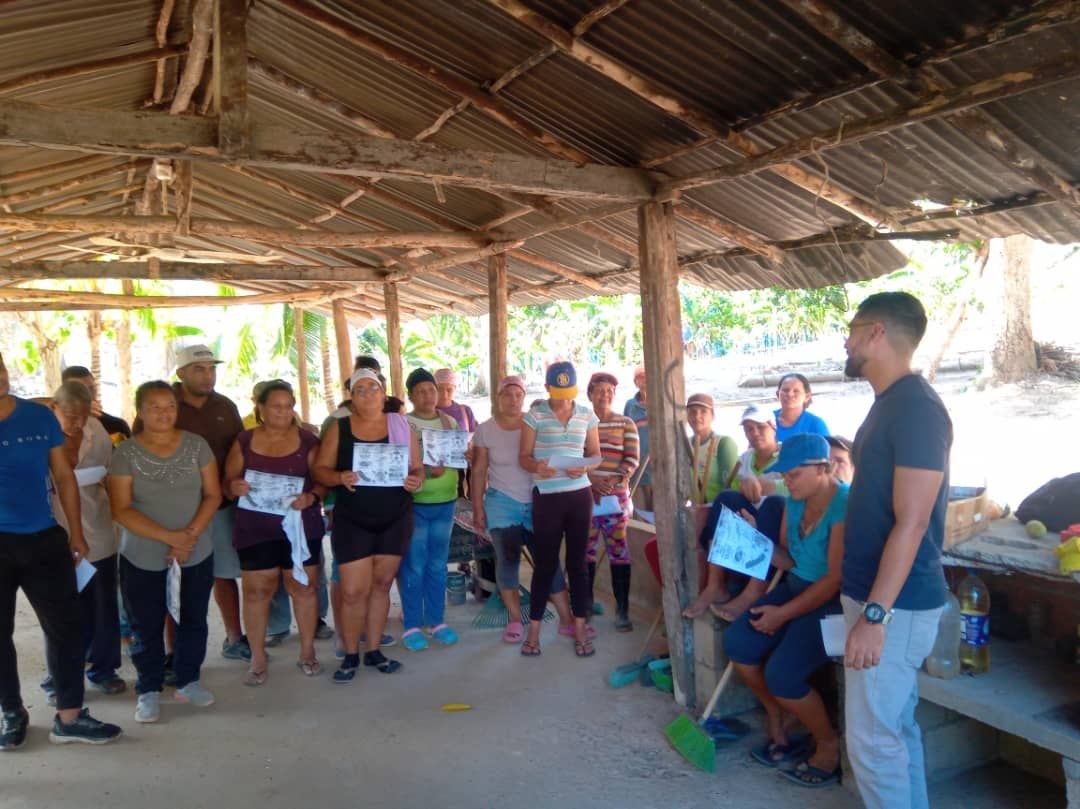 Alianza Científico-Campesina capacita a 47 productores sobre sostenibilidad en fincas tropicales montañosas de Sucre