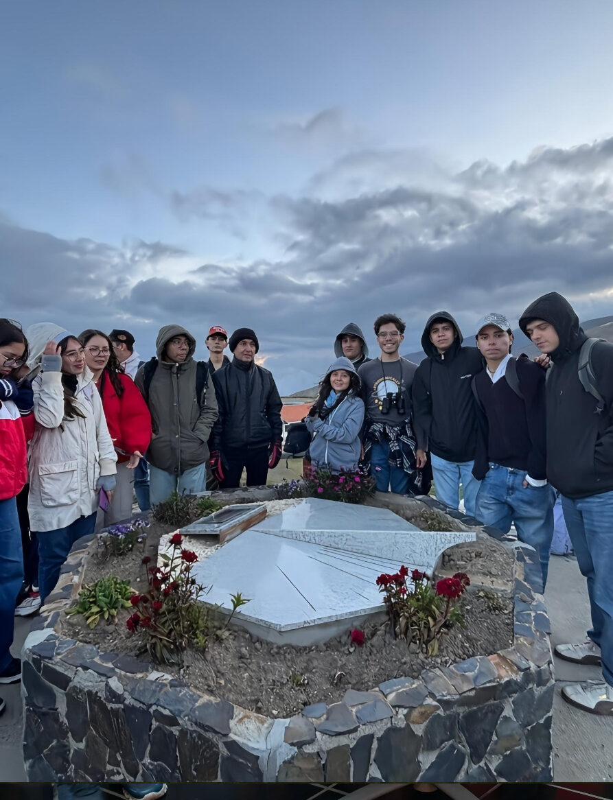 Más de 160 estudiantes de la ULA exploran el cosmos en el Observatorio Astronómico de Mérida