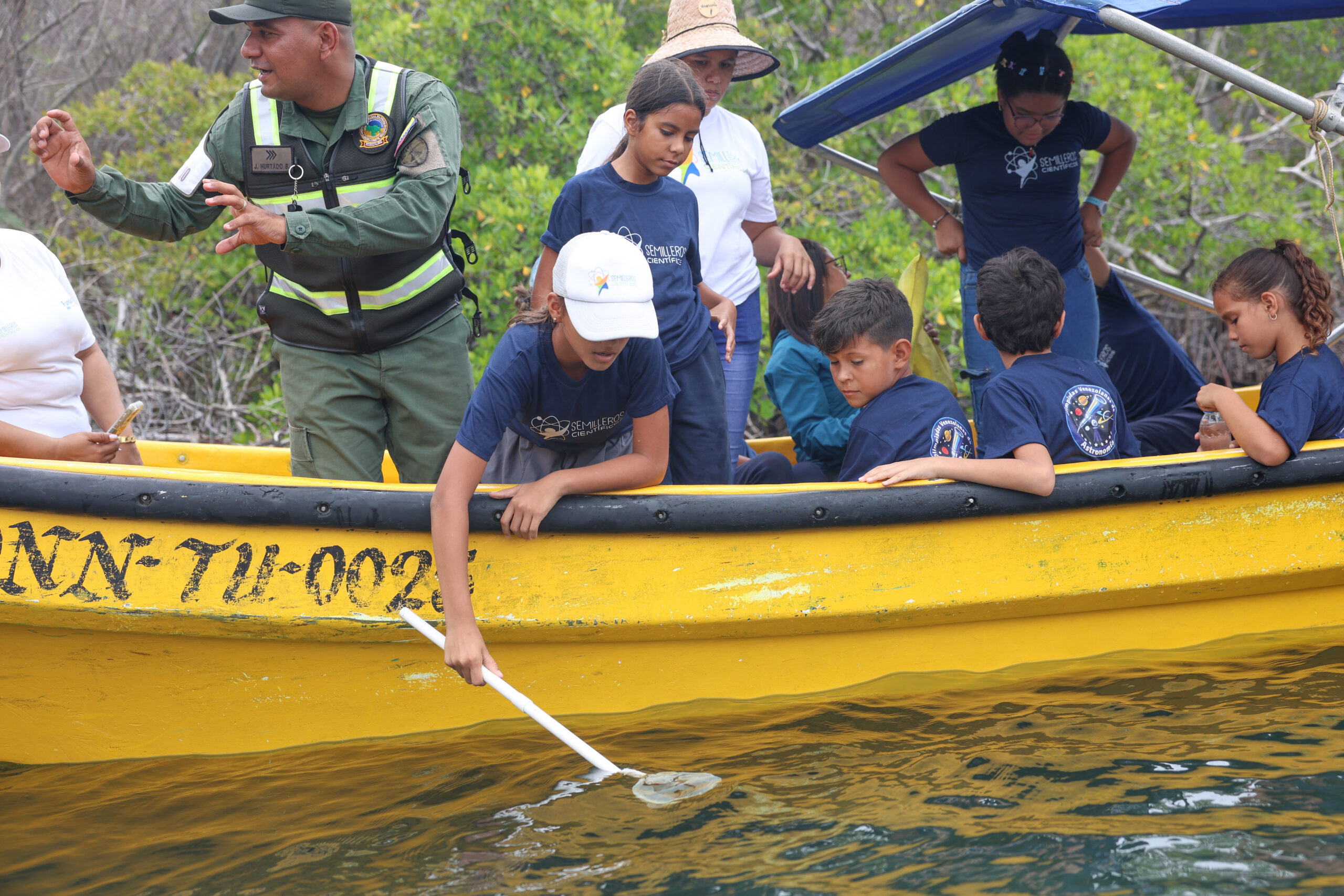 Gobierno Bolivariano libera más de mil caballitos de mar en el Parque Nacional Mochima
