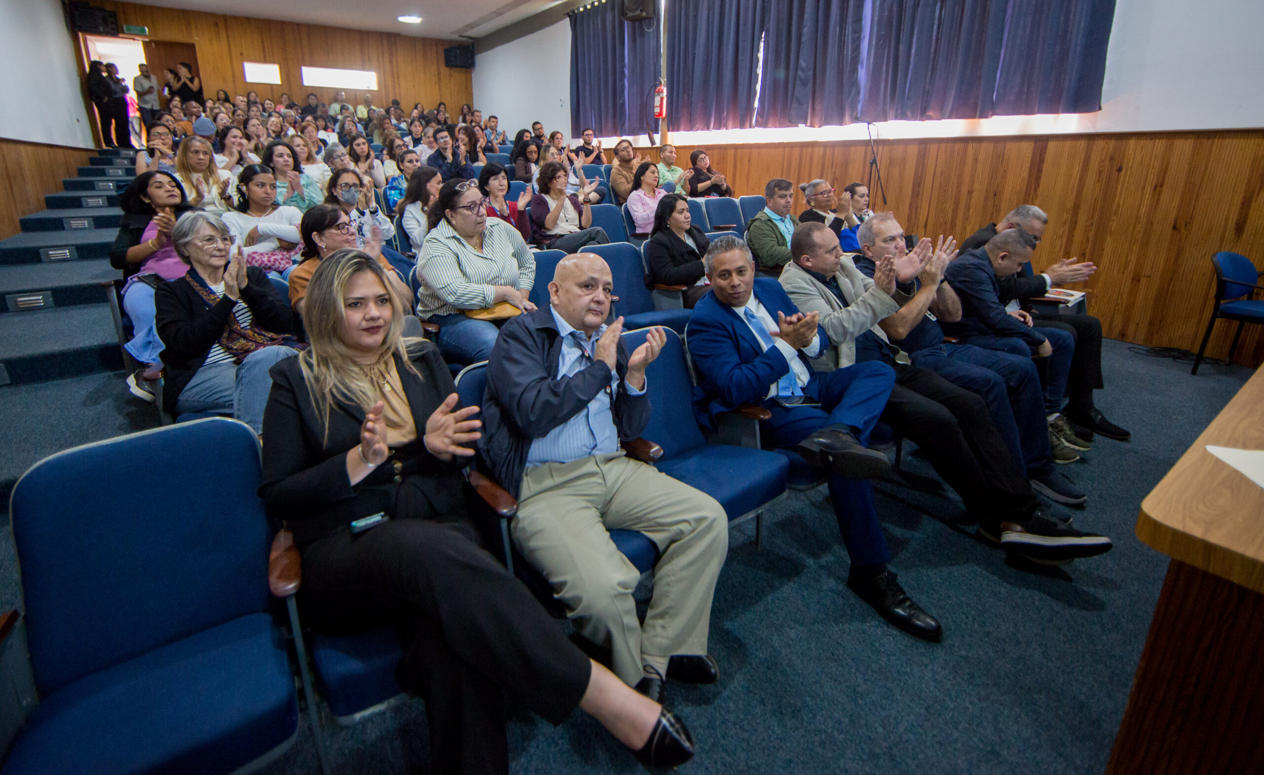 Centro de Estudios Avanzados del IVIC celebra 55 años como motor de la formación científica nacional