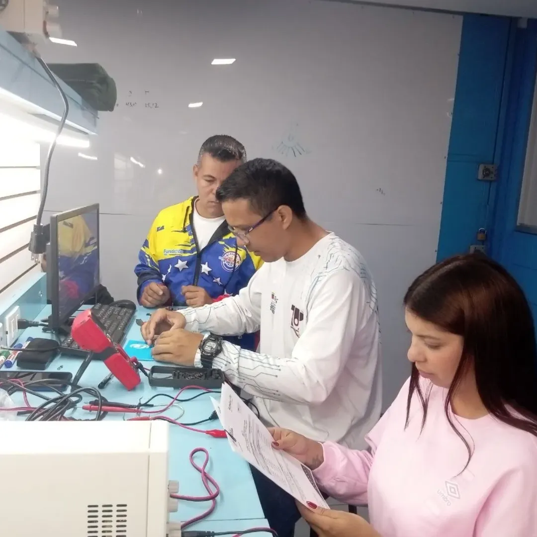 Plan Cayapa Heroica fortalece el sistema de salud en Sucre con soluciones tecnológicas locales