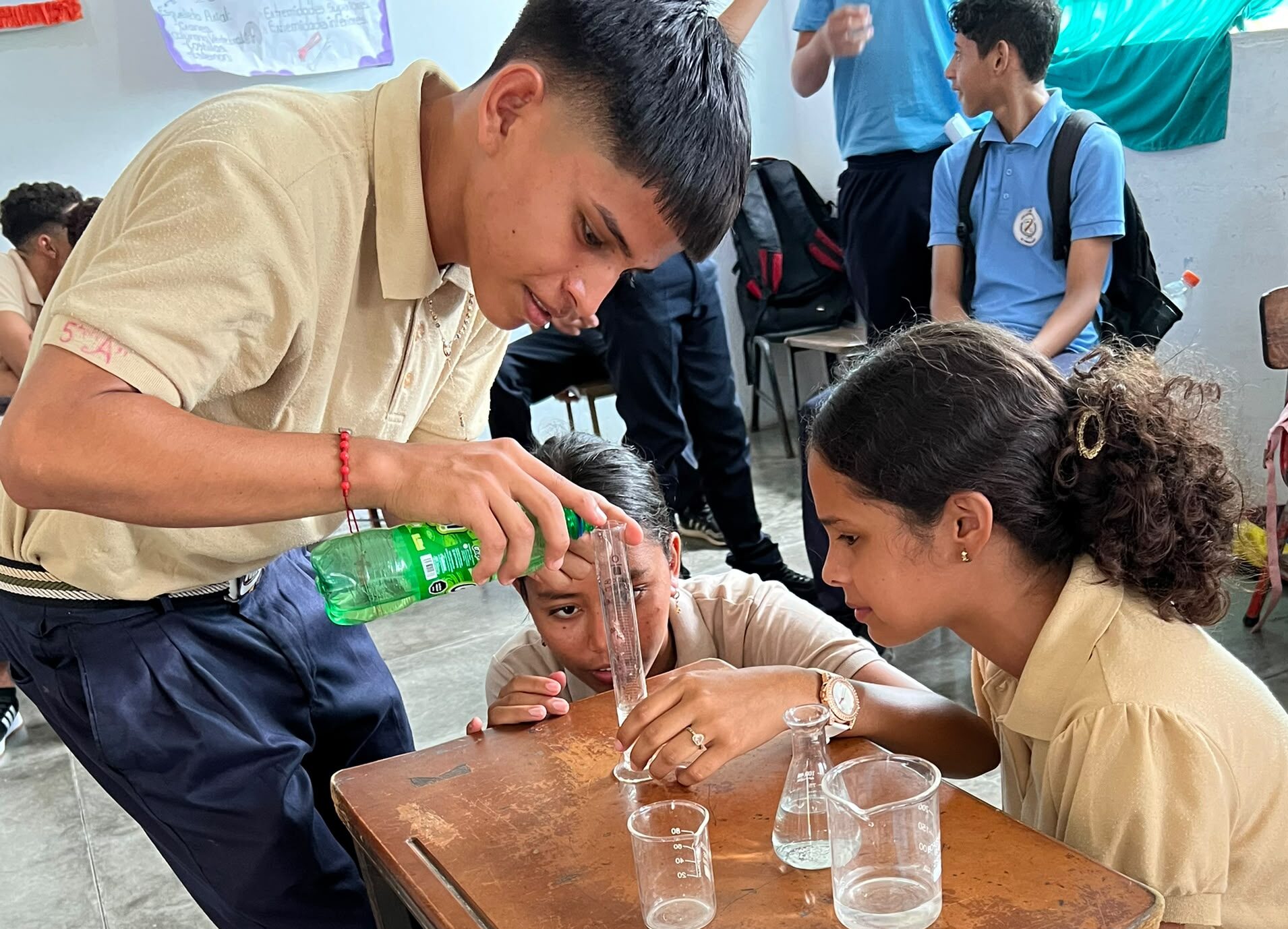 Estudiantes del Complejo Educativo José Antonio Galue se suman al Programa Nacional Semilleros Científicos