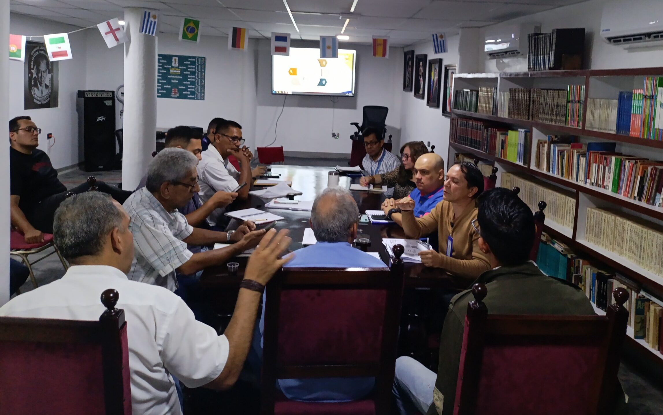 Mincyt promueve conocimiento científico en Feria de Oportunidades de Estudio 2026