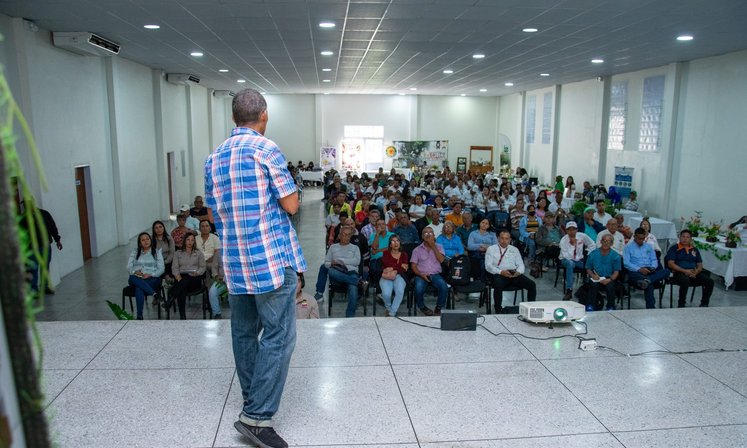 Más de 300 personas participan en el V Congreso de Innovaciones Agroecológicas en Yaracuy
