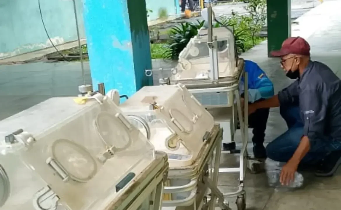 Plan Cayapa Heroica recupera equipos médicos esenciales en Chabasquén tras fuertes precipitaciones