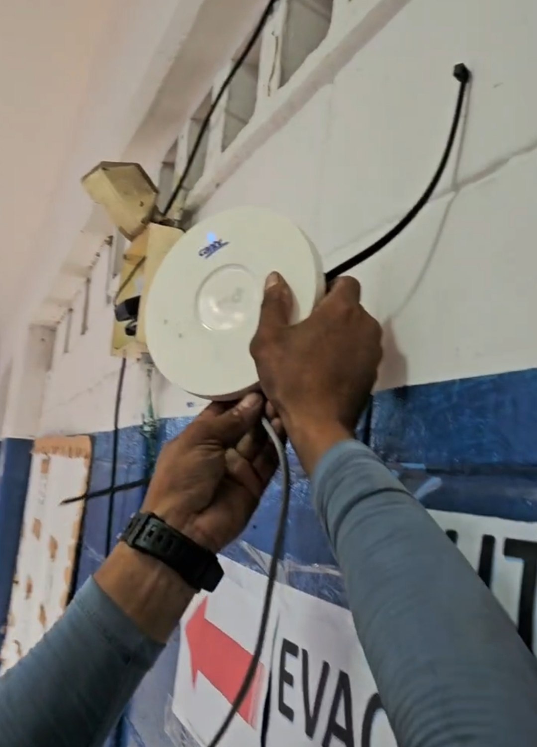 Cantv culmina primera fase del plan especial de conectividad en La Guaira