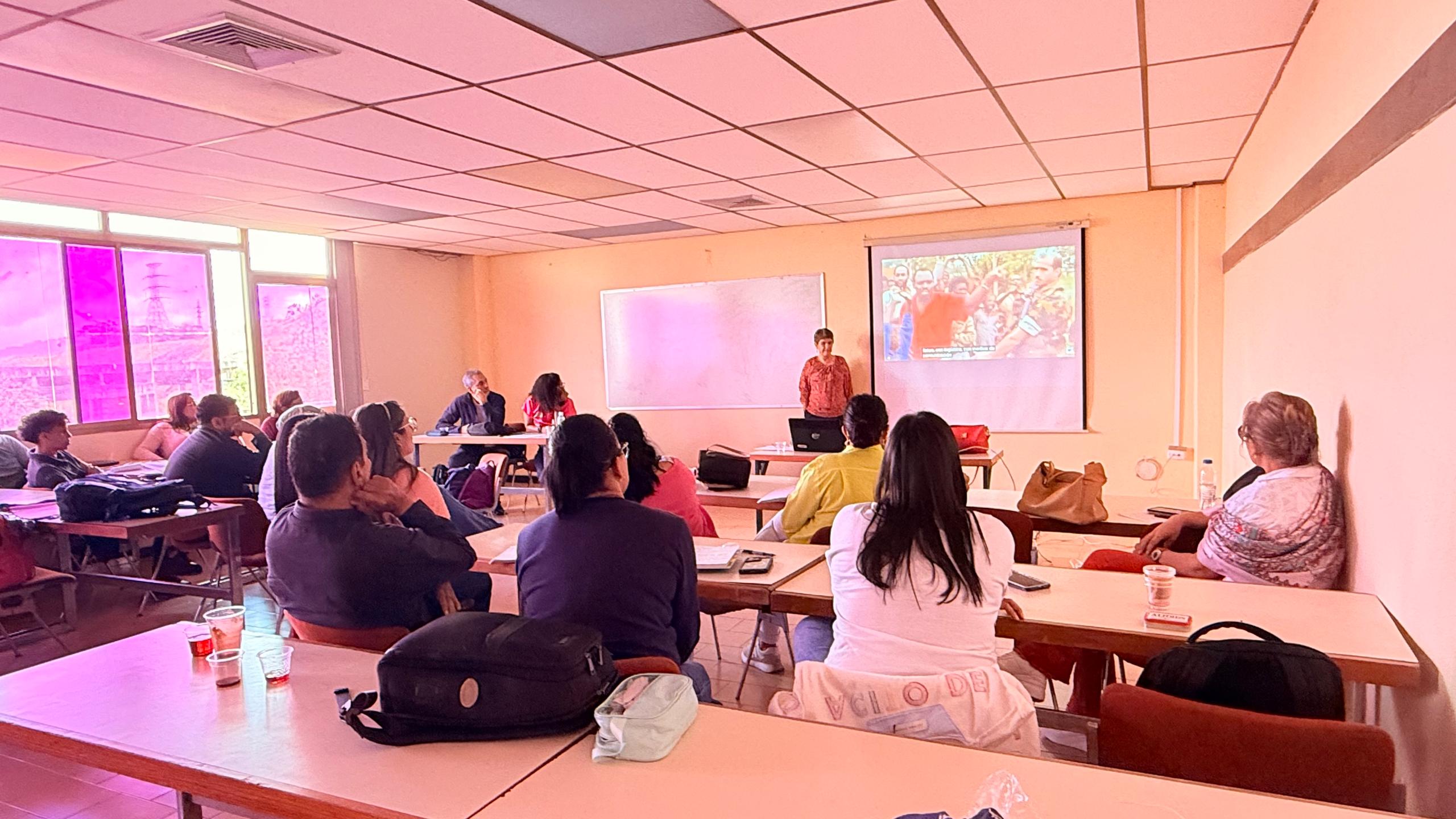 Especialistas del IDEA debaten sobre bioética e infodemia para proteger la salud mental