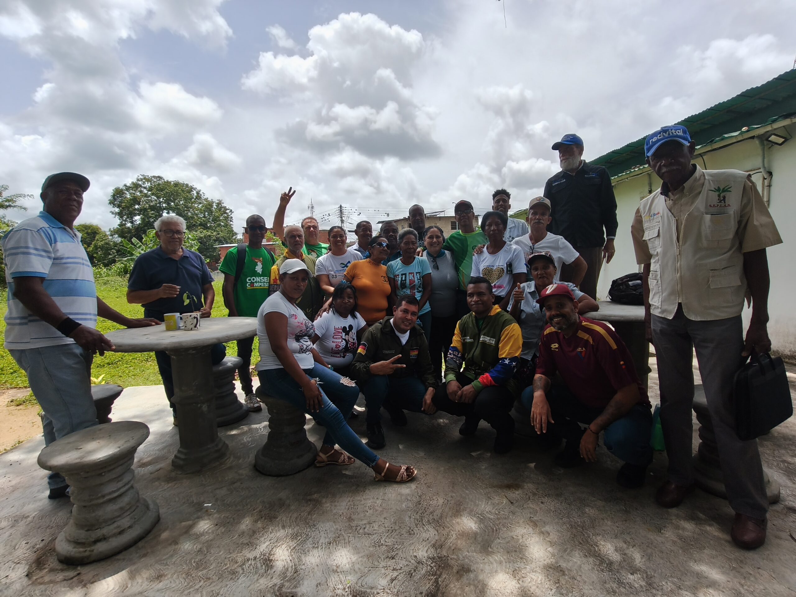 Mincyt y productores de Barlovento trazan hoja de ruta para el desarrollo agrícola