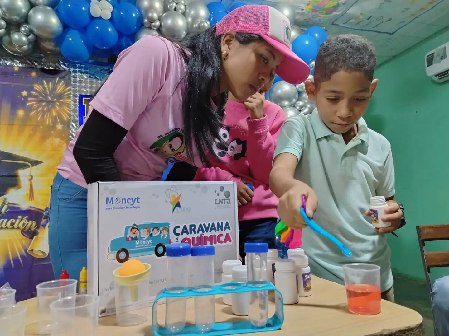 Semilleros Científicos promueven la química y la robótica en Delta Amacuro