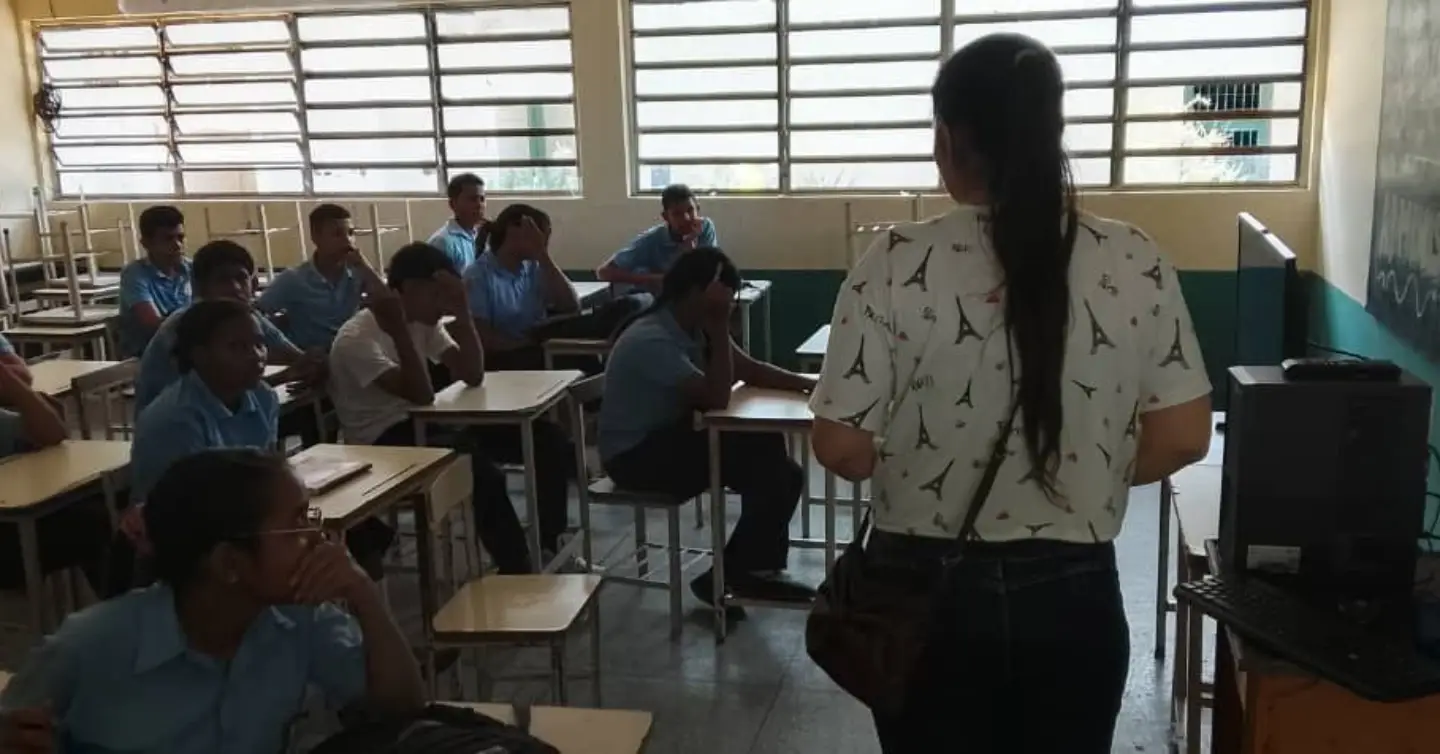 Semilleros Científicos incorporan a más de 70 estudiantes de Caroní a la formación tecnológica