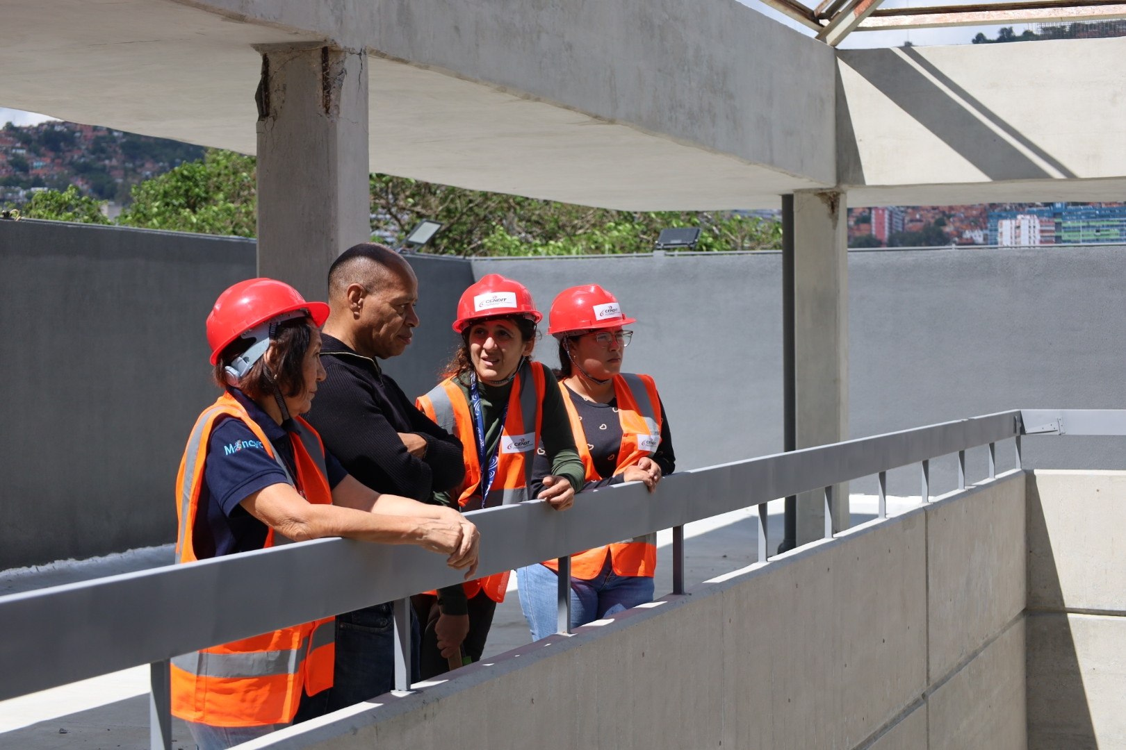 Fundación Cendit evalúa infraestructura de la ETIR Julio Calcaño en Catia tras evento sísmico