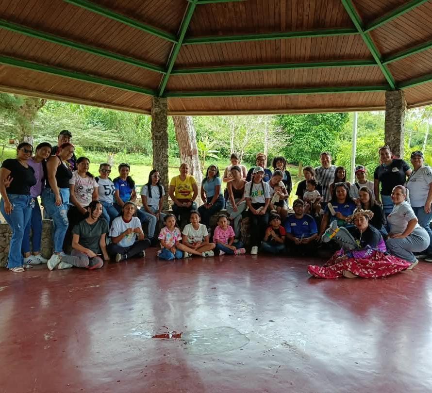 Realizaron encuentro del Movimiento Mujeres en la Ciencia y las Tecnologías en Trujillo
